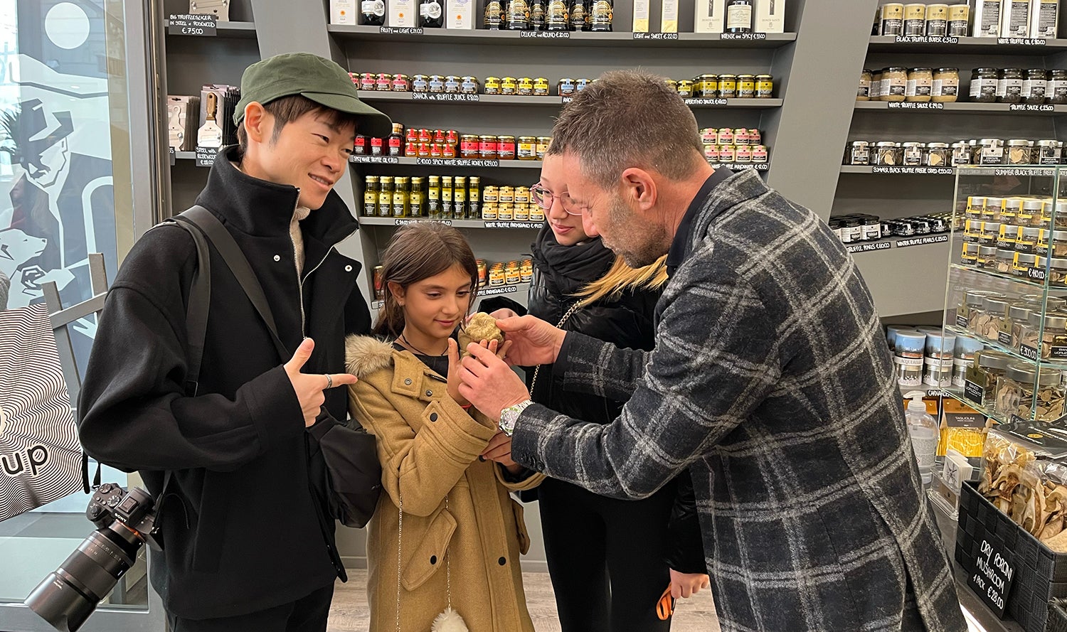 1つ88万円！ギネス世界記録™ 認定の「最も高額なアイスクリーム」誕生