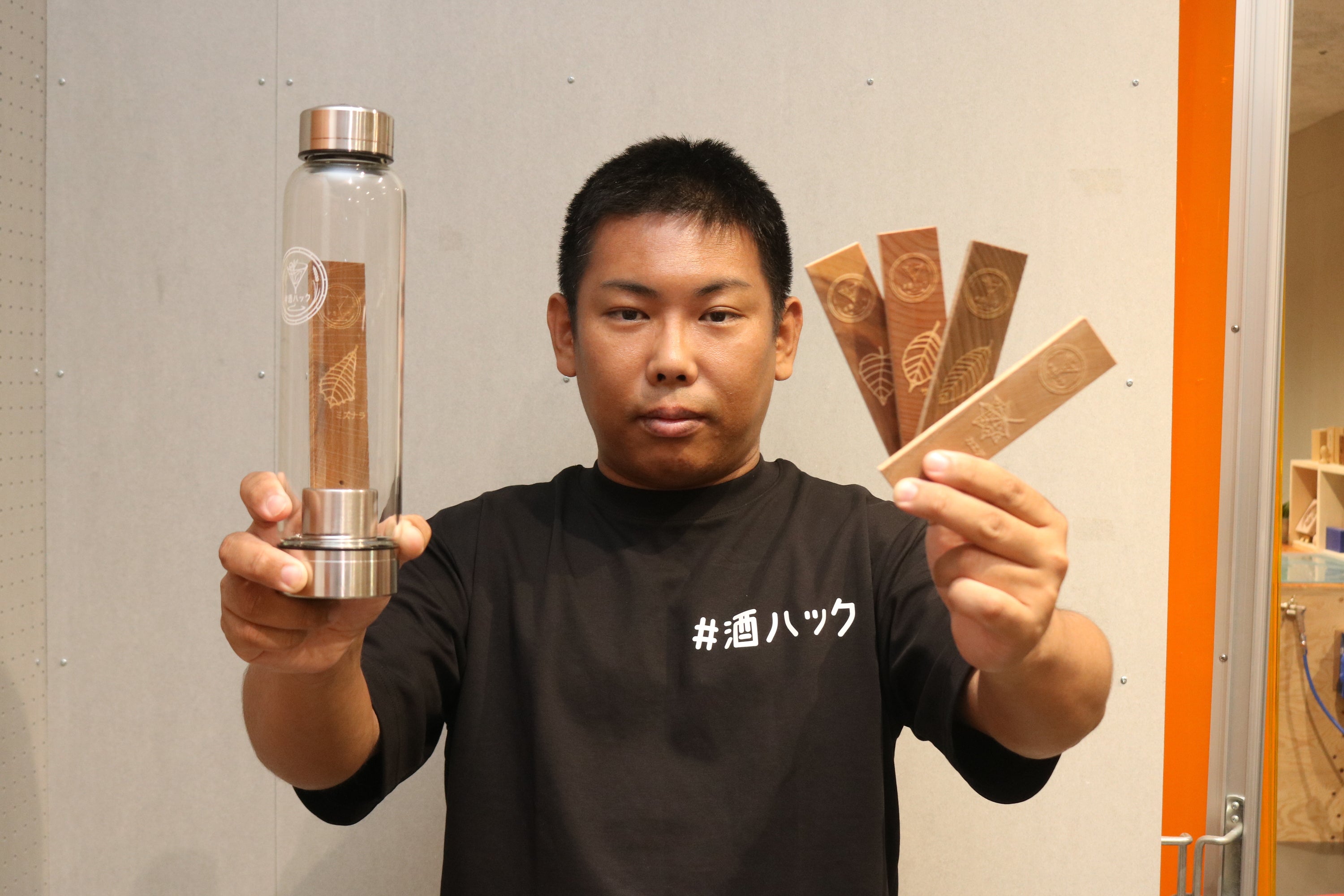誰でも、早く手軽に熟成酒を造れる。一級品の国産銘木を利活用した