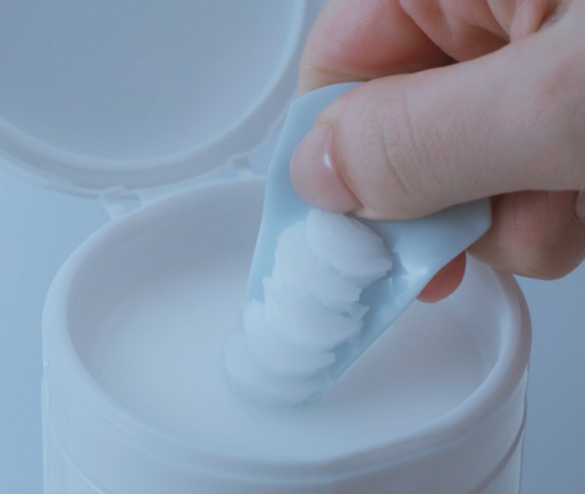 毛穴汚れを “ハント”せよ。酵素※1洗顔パウダーが主力のsuisai beauty