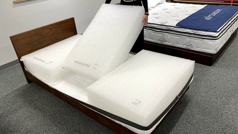 きたか エアウィーヴ 3分割マットレス シングル(3) コロナ下で売上好調な「三分割マットレス」、大失敗からひらめいた誕生