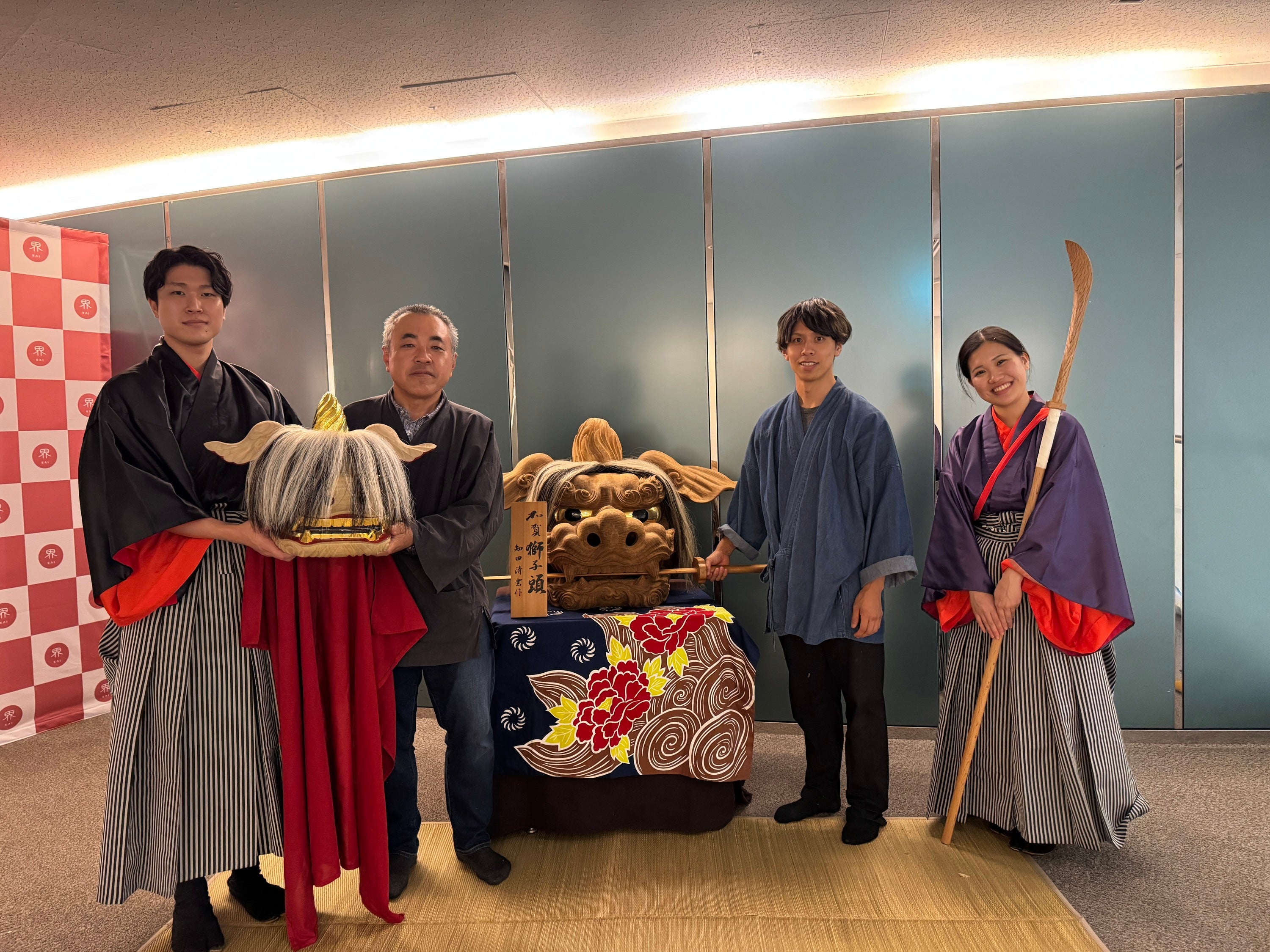 伝統は、守るものではなく、使ってつなげていくもの　‐二代目の獅子頭誕生と、職人の魂を震わせた『現場』の熱気‐