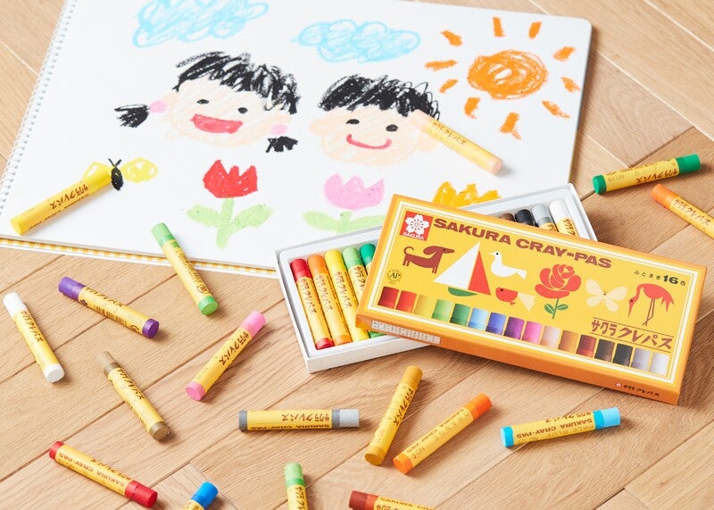 創業100周年記念！クーピー初の最多色 100色セット発売！ | 株式会社