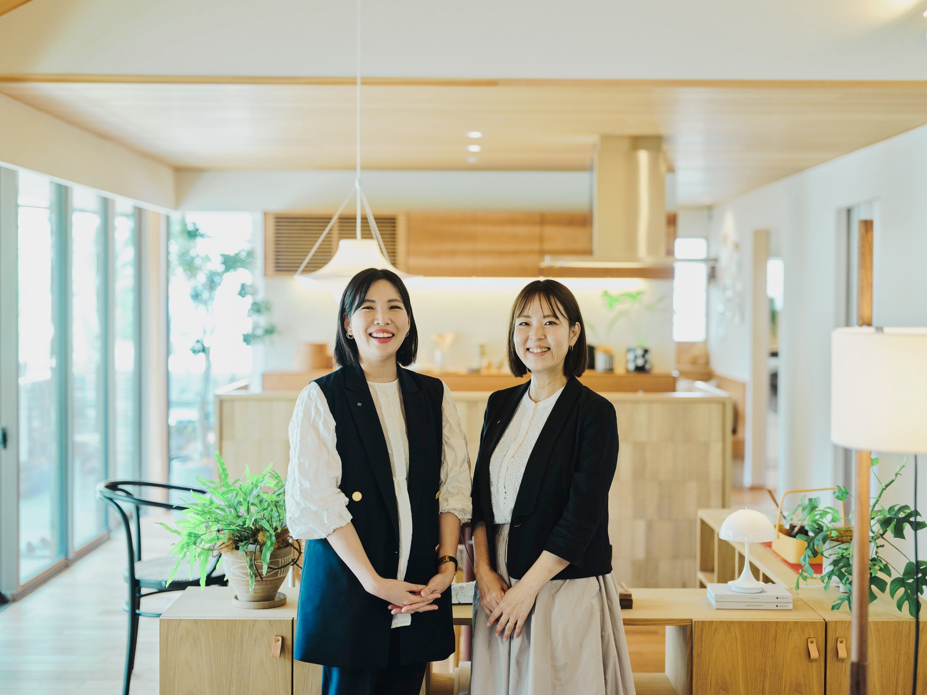 「リビングのそばで、子どもの自立心を育む空間を」。住宅展示場に「まんなかこどもBASE」を作った２人の女性社員