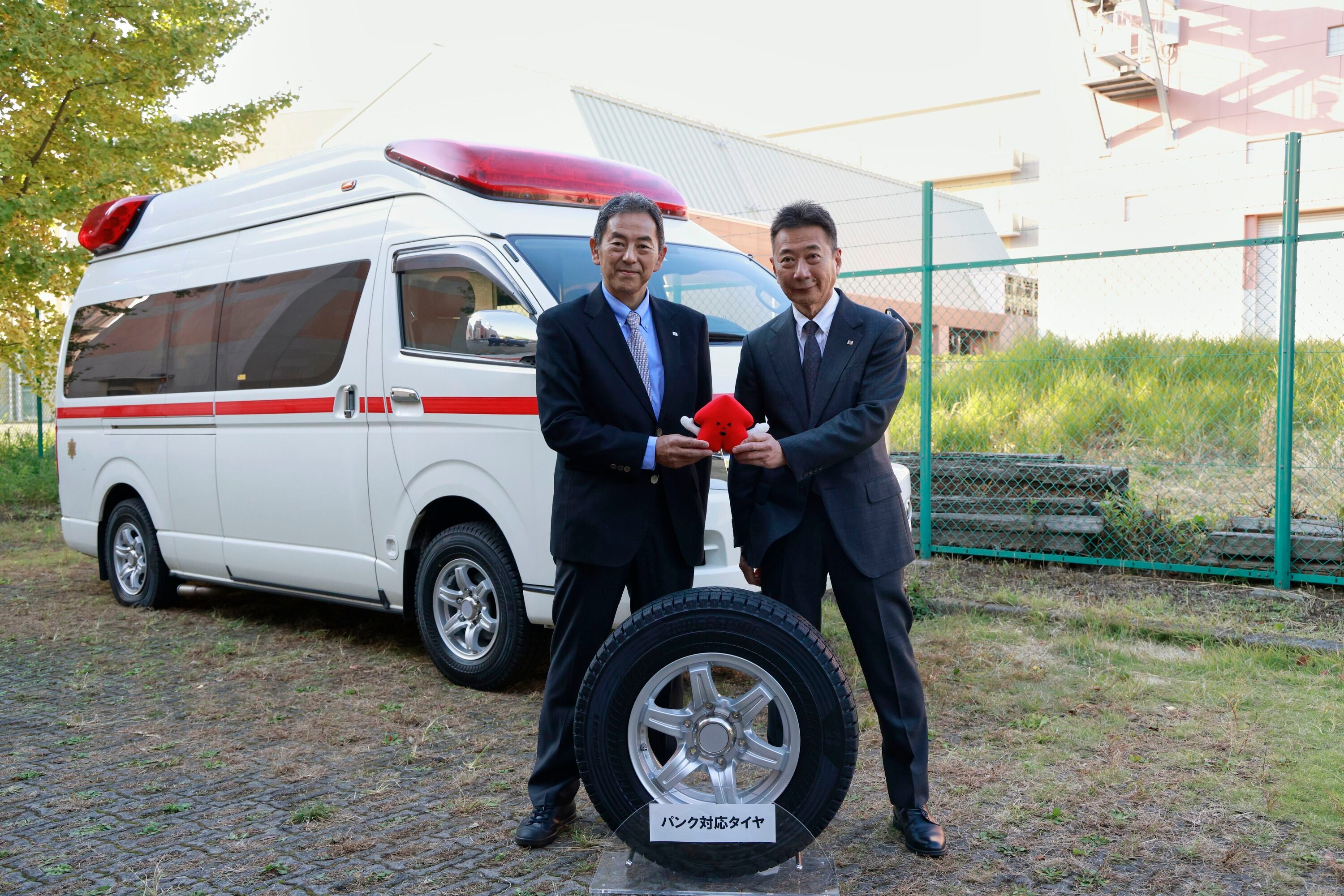 ブリヂストンだから、助けられる命がある。災害時に消防隊員の想いに 寄り添うタイヤができるまで。