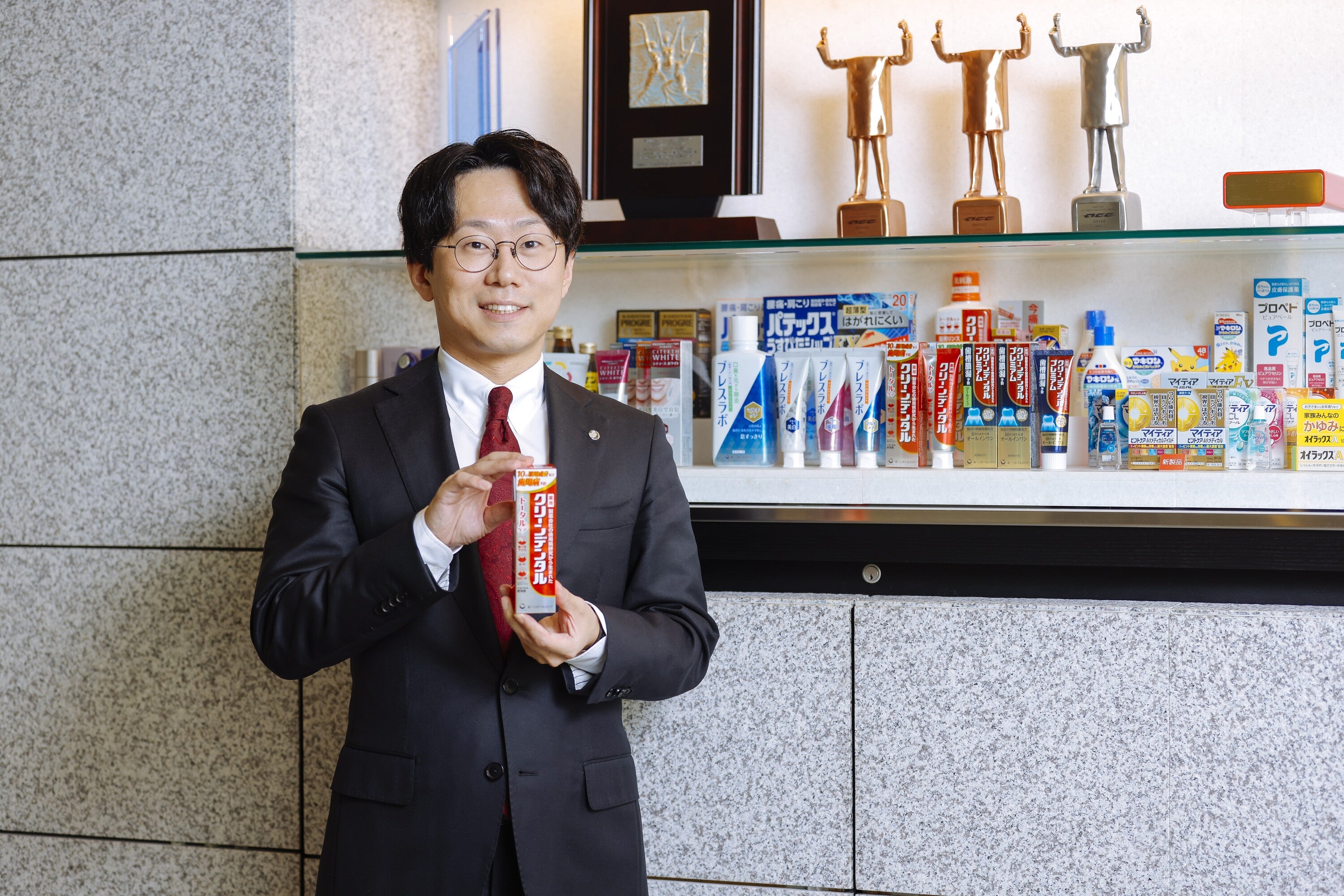 第一三共ヘルスケア　ロコベース　ミルクタイプ 第一三共ヘルスケア ロコベースリペア ミルク 48g: 化粧品 | 杏林堂