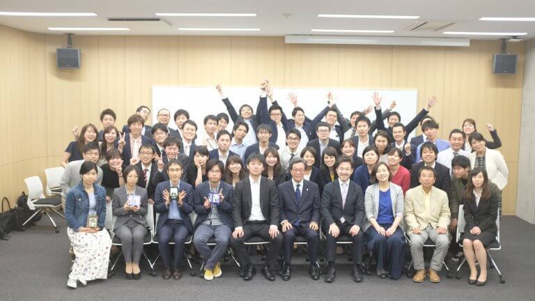シェアプロ報告会後の全体写真