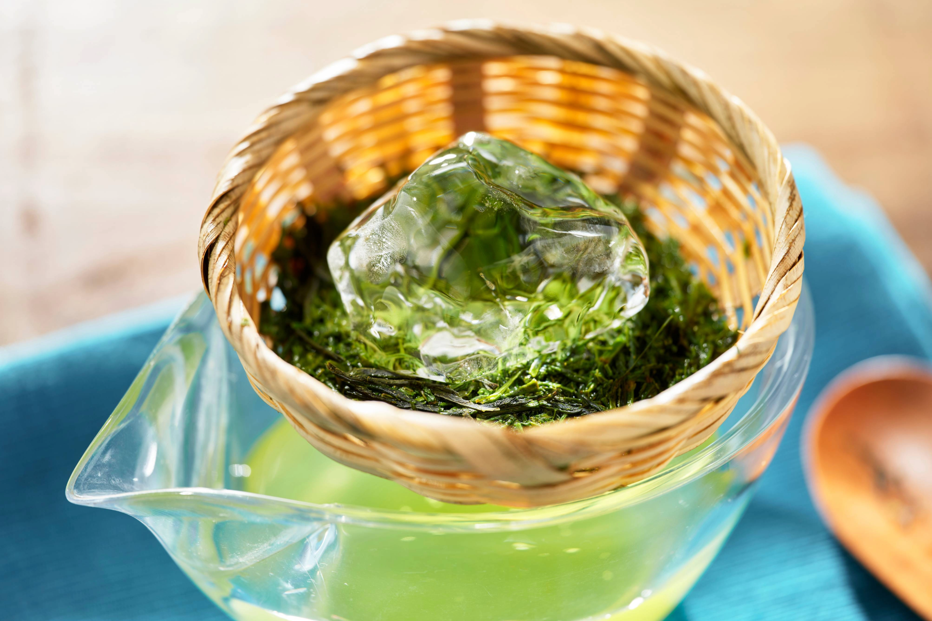 創業189年「森半」のロングセラー「氷茶」──夏場の茶の低迷を救った水出し茶