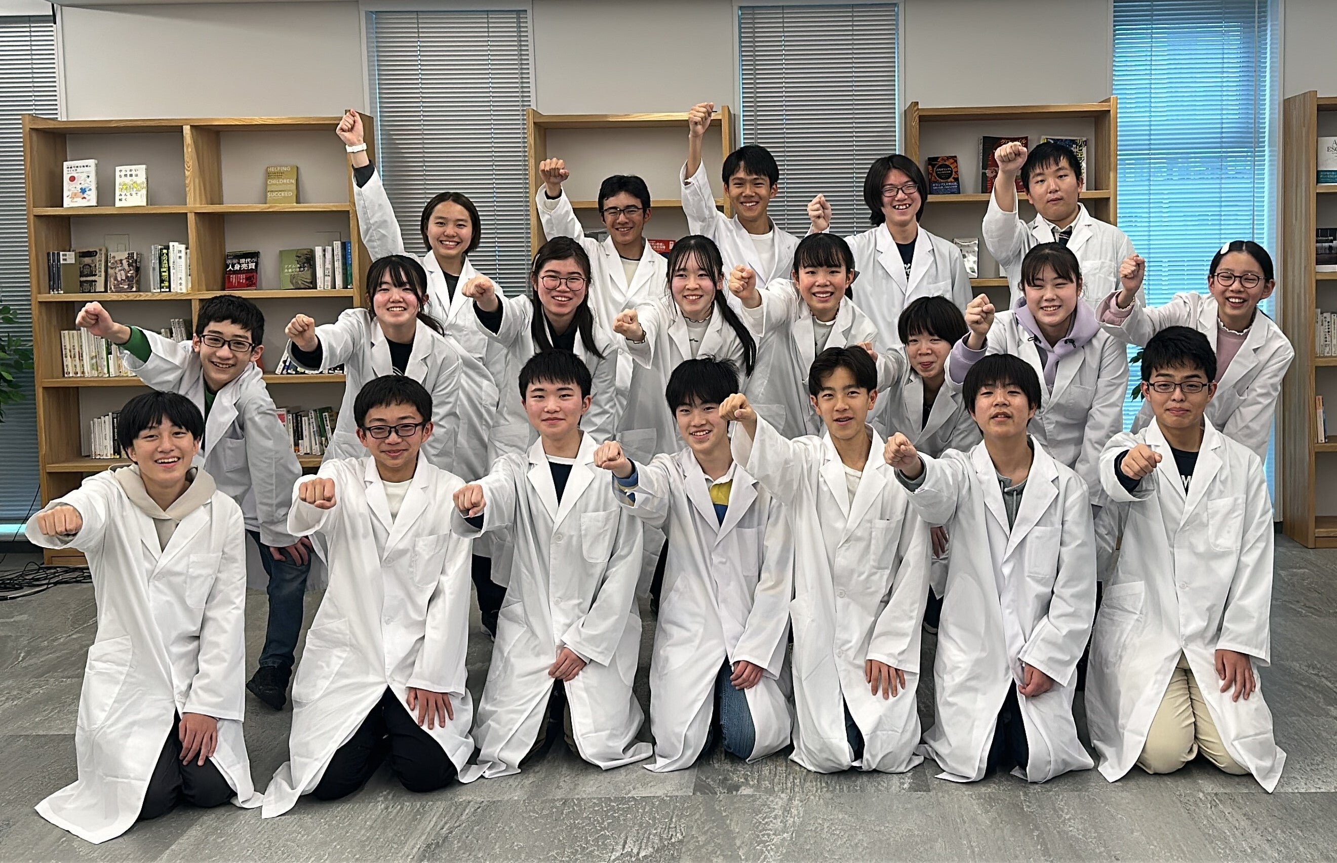 こども達の力で、最先端の研究とエンターテインメントを融合！中学生がiPS細胞研究を楽しく伝えるためのゲーム制作に挑戦