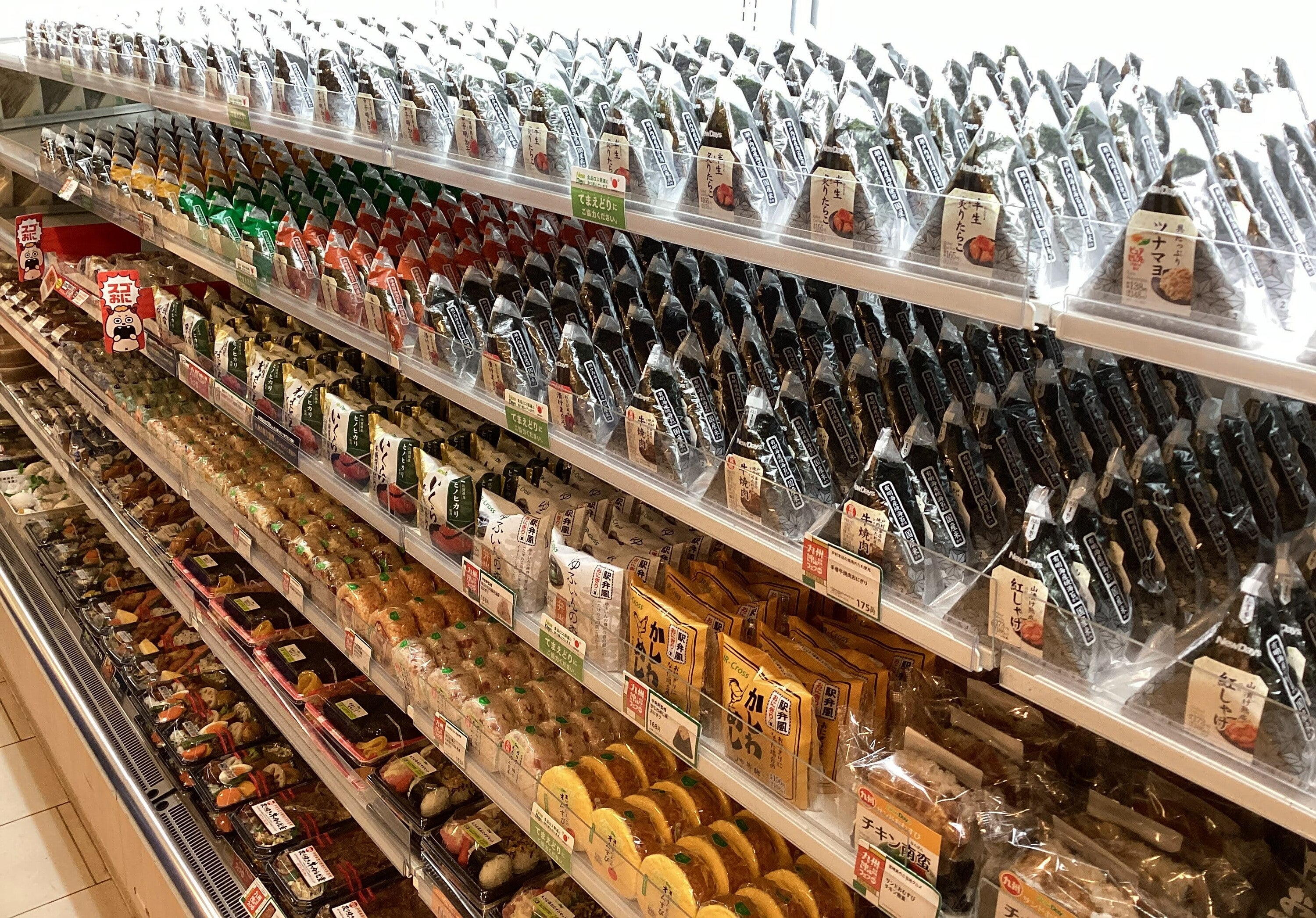 3年間で70種類、累計350万食販売！思わず「スゴい！」と口にしてしまう