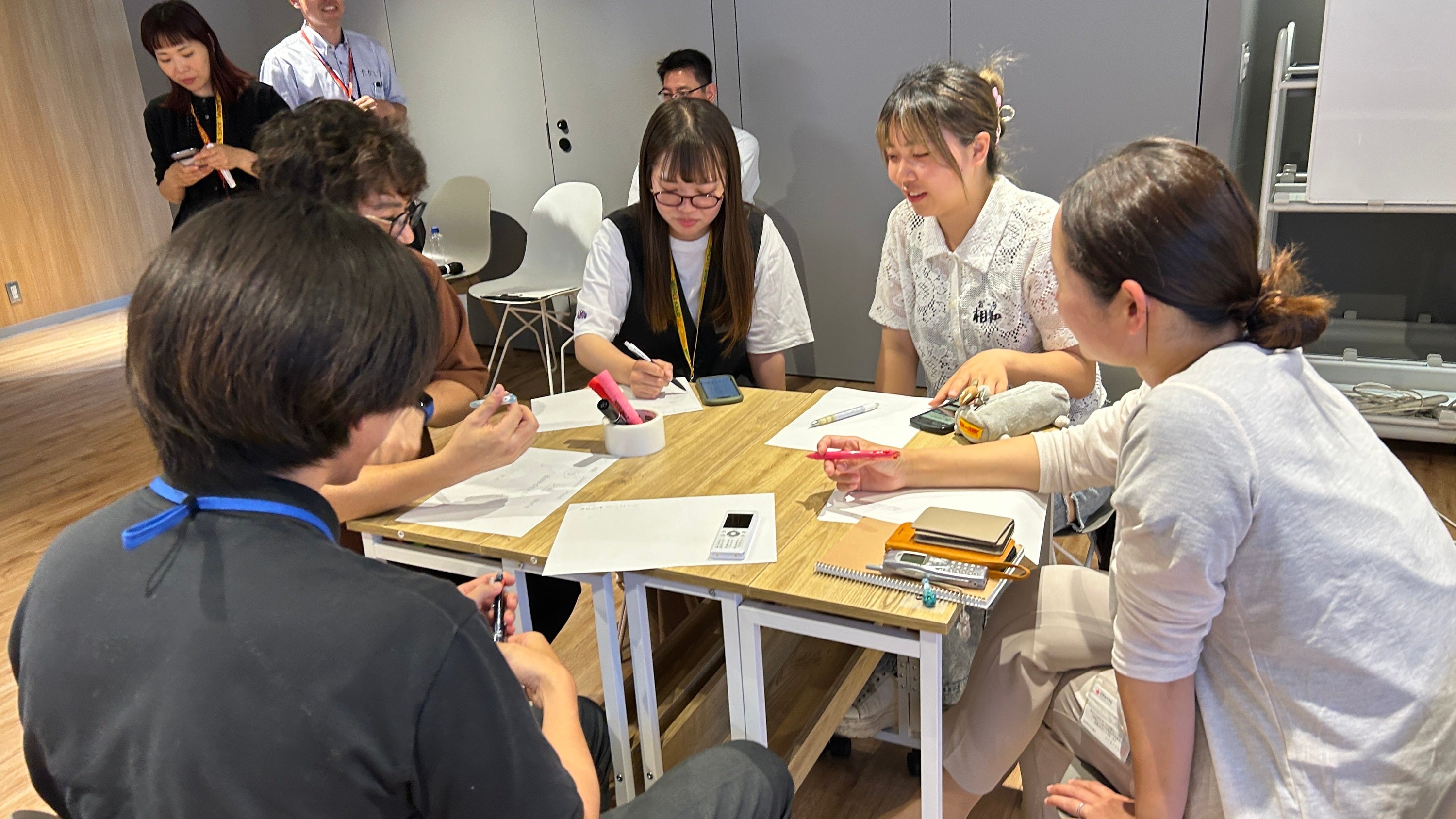 愛媛県公式プロジェクトのSNSフォロワー総数10万人突破！〜愛媛の“まじめ”な情報発信を担う若者たち〜